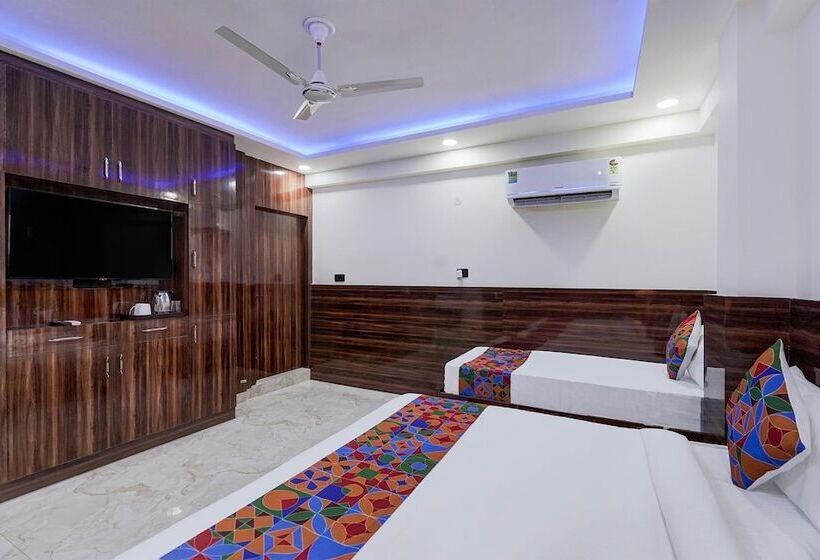 ホテル Fabexpress Miss Too