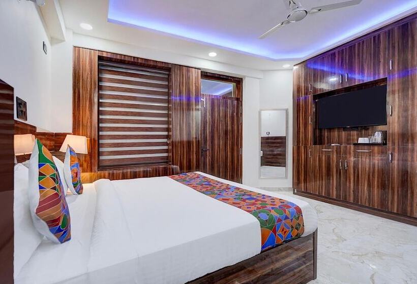 ホテル Fabexpress Miss Too