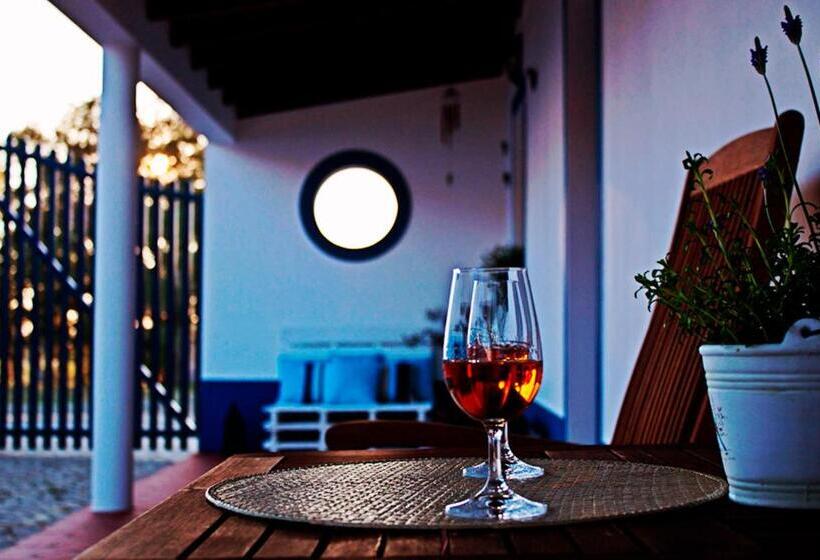 Отель O Monte Do Alhinho Turismo Rural