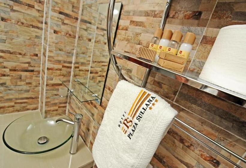 هتل Plaza Sullana