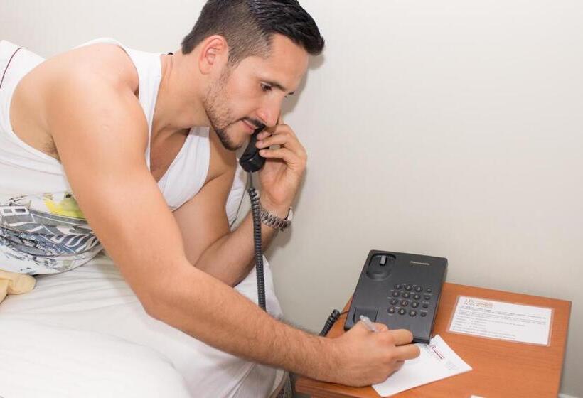 هتل Plaza Sullana