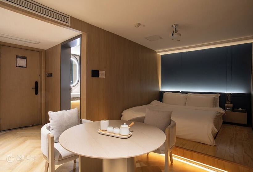 Hotel Ramada Encore By Wyndham Wuhan Int L Conference Center