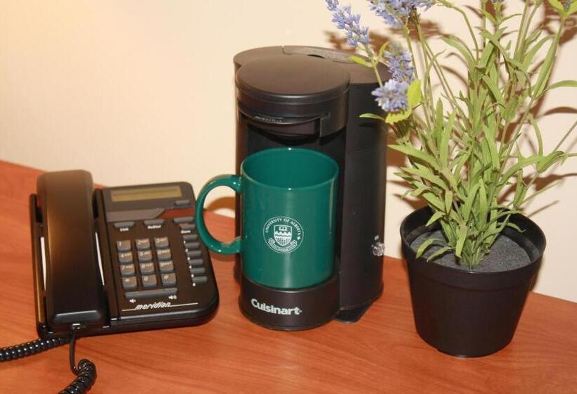 בית מלון כפרי University Of Alberta