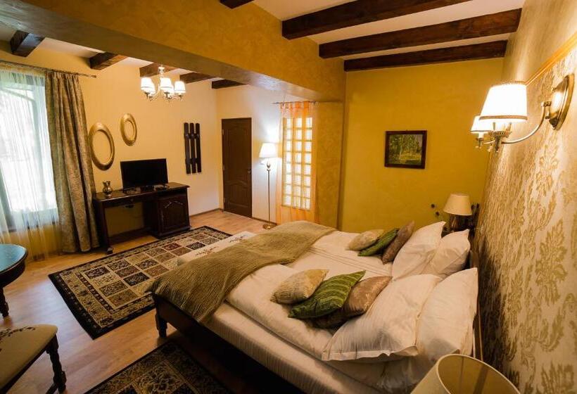 Pensiunea Dumbrăvița