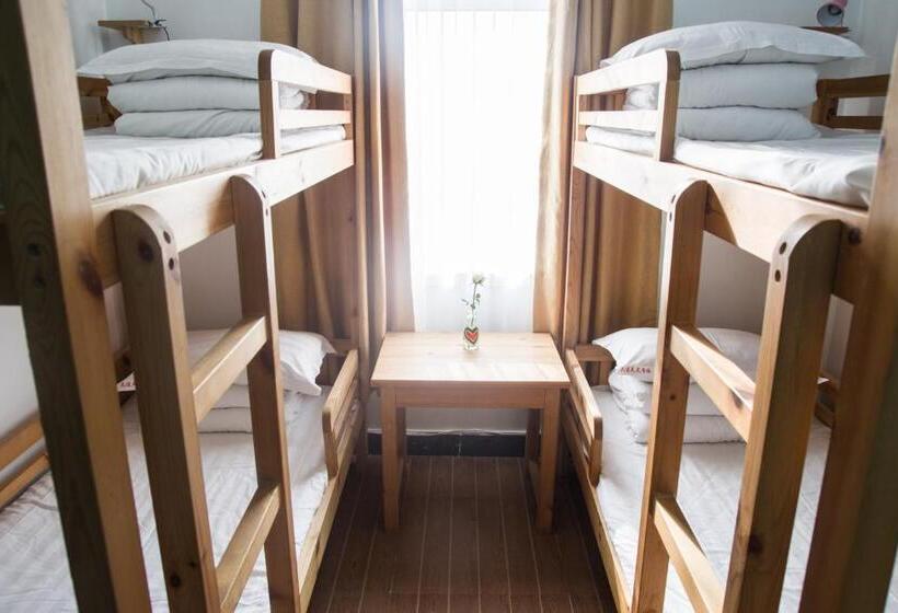 הוסטל 大连天天青旅民宿