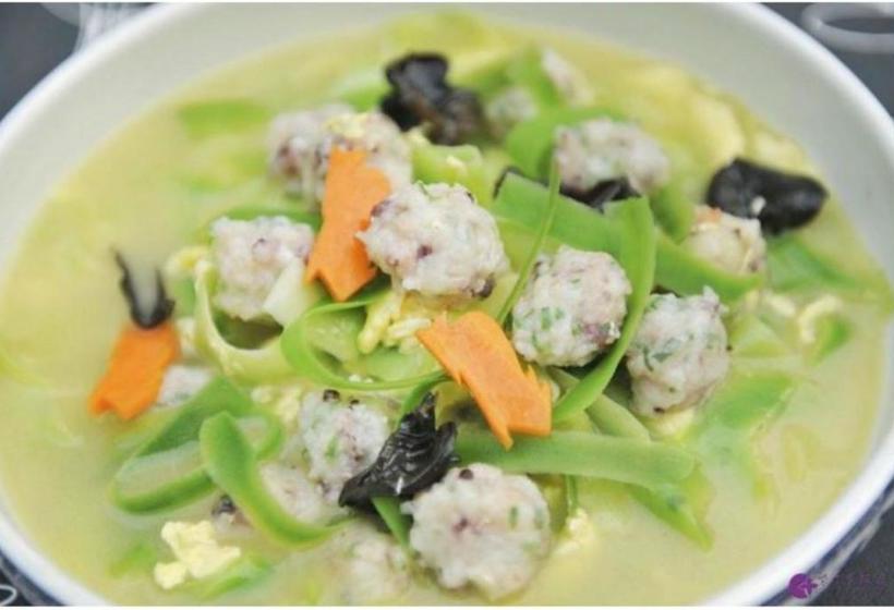 הוסטל Qingdao Lilac