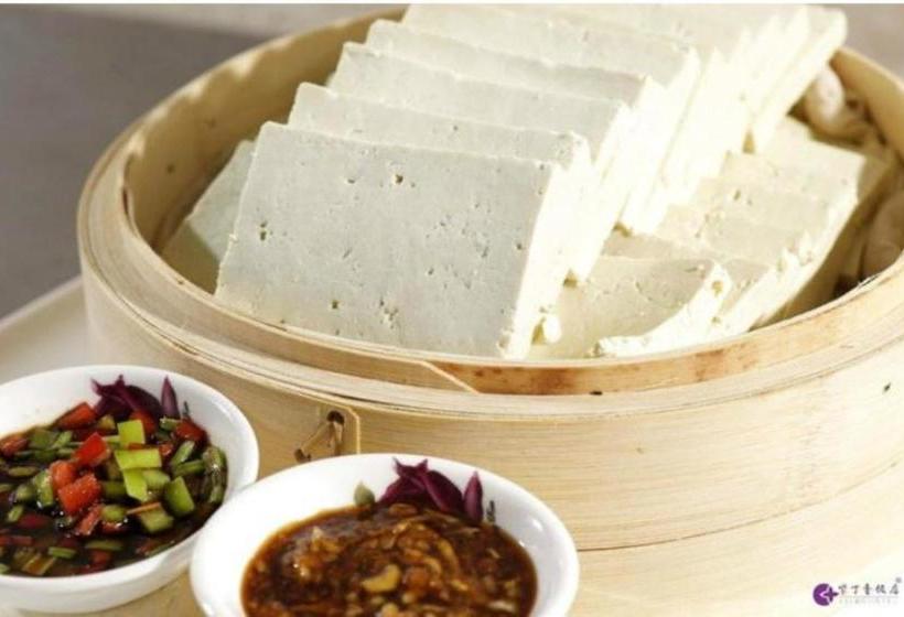 הוסטל Qingdao Lilac