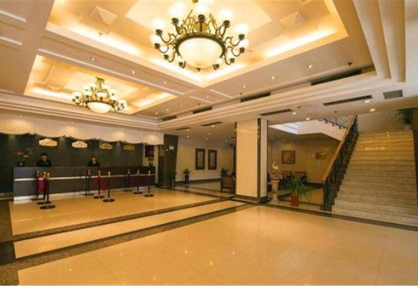 הוסטל Qingdao Lilac