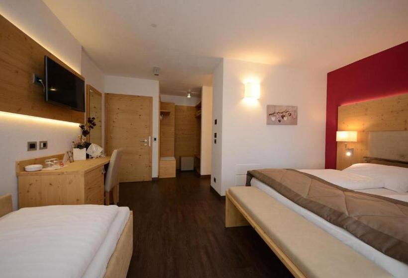 Family & Wellness Hotel Fontana