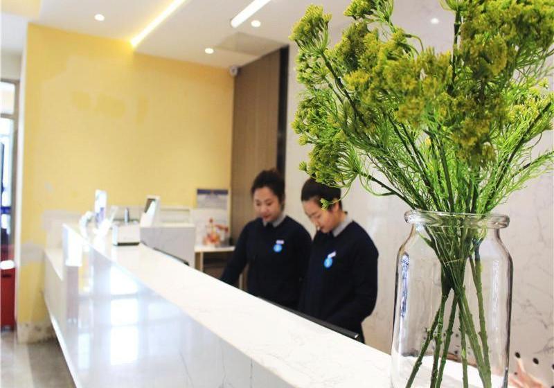 호텔 7days Inn Harbin Songbei Sun Island City Hall