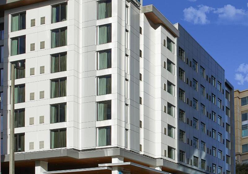 Ac Hotel By Marriott Seattle Bellevue/downtown