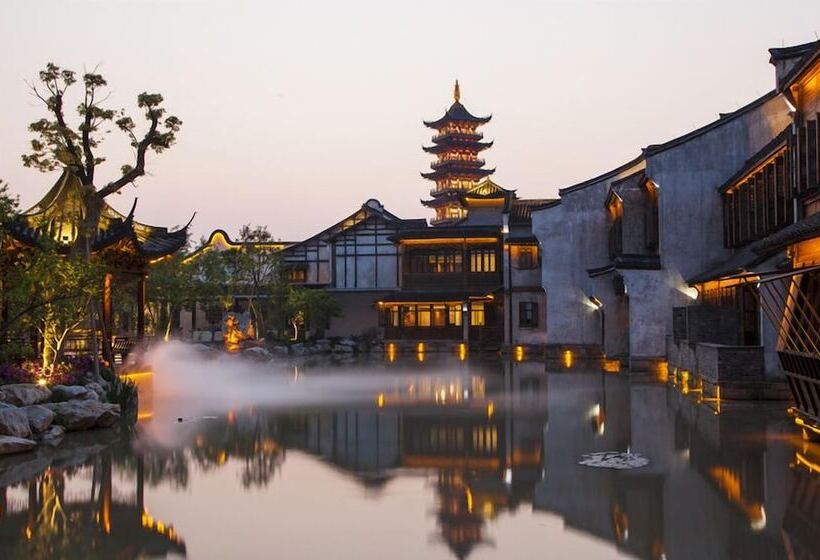 فندق Dockside Boutique