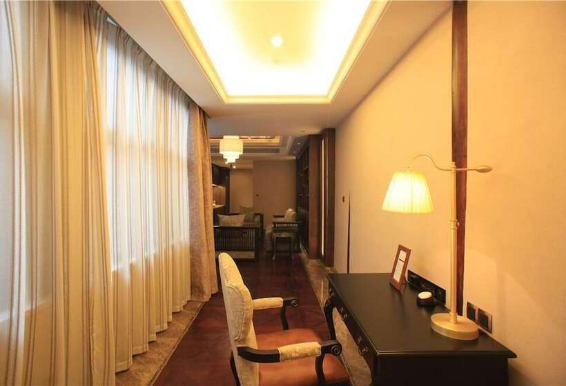 فندق Dockside Boutique