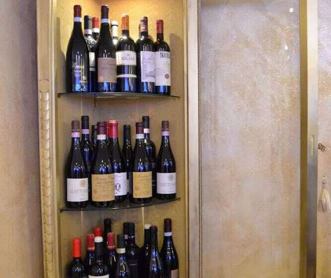 Отель Don Carlo