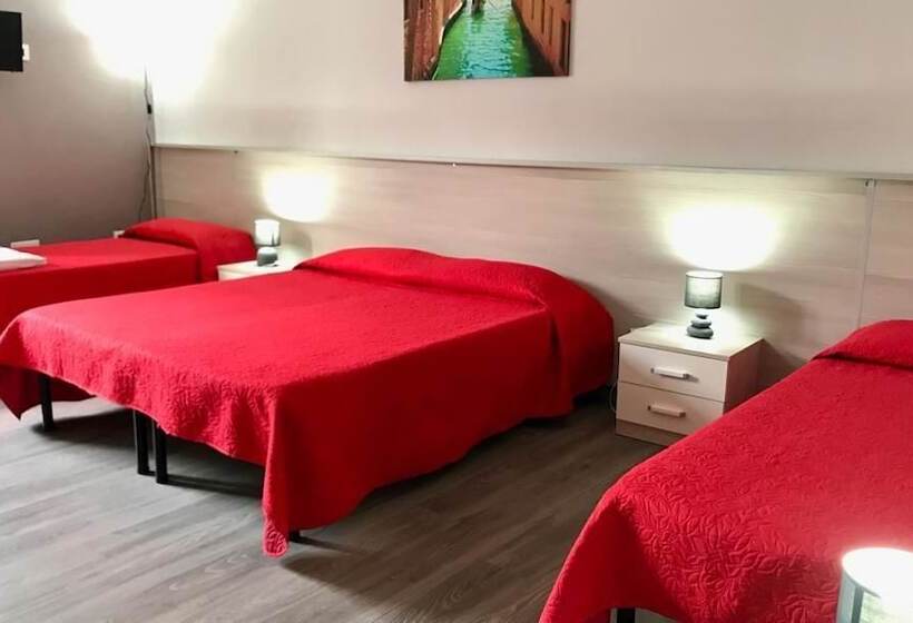 Отель Don Carlo