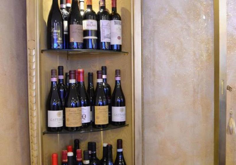 Отель Don Carlo