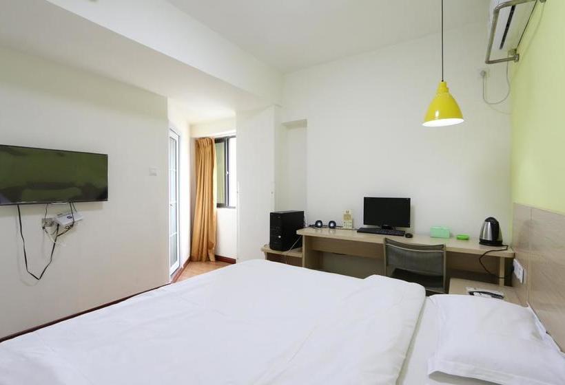 בית מלון כפרי Enfen