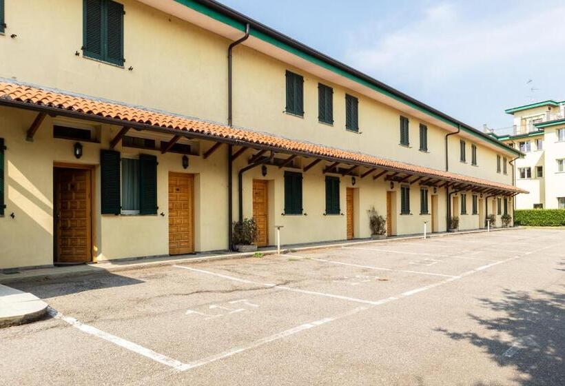 בית מלון כפרי Fiera Rho