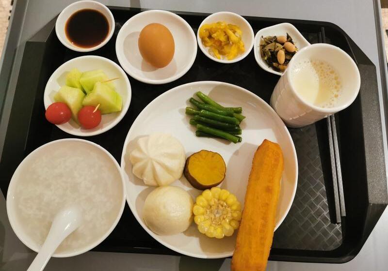 酒店 Green Tree Inn Express Shanghai Bund Yuyuan Xiaonanmen Metro Station