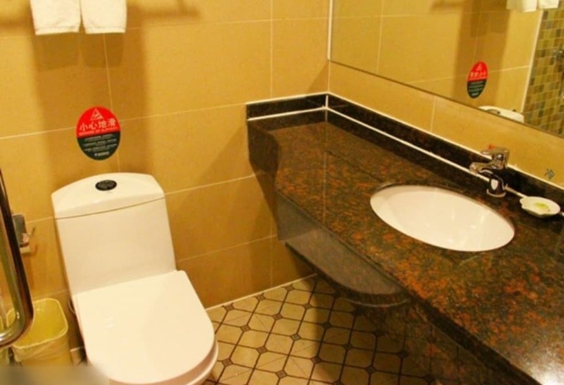 فندق Greentree Inn Sanya Heping Street Lover Bridge Express