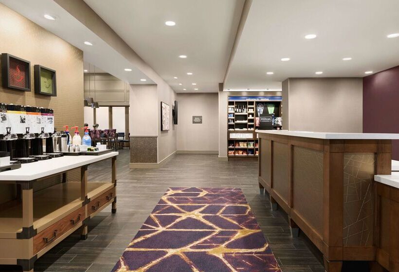 בית מלון כפרי Hampton Inn & Suites Seattle/renton