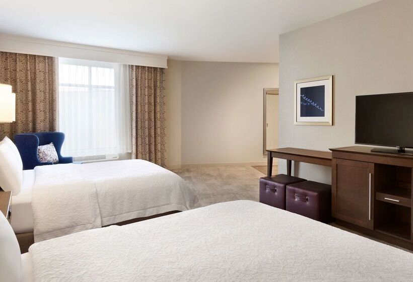 בית מלון כפרי Hampton Inn & Suites Seattle/renton