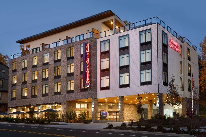 בית מלון כפרי Hampton Inn & Suites Seattle/renton