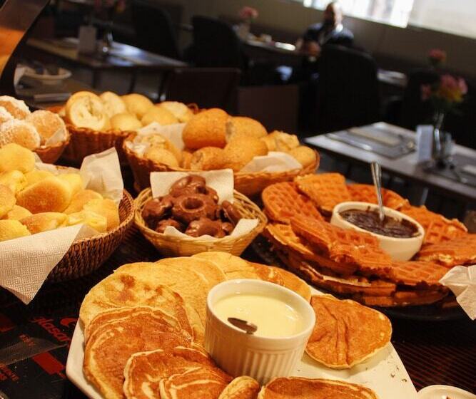 ホテル Hilton Garden Inn Santo Andre