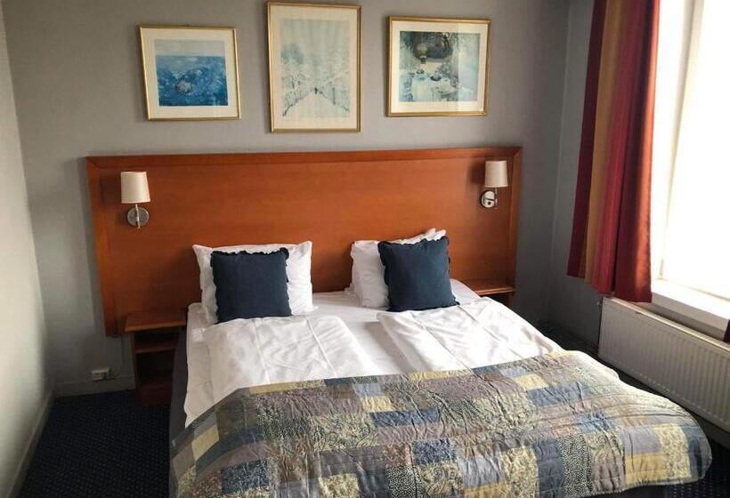 هتل Horten Budget