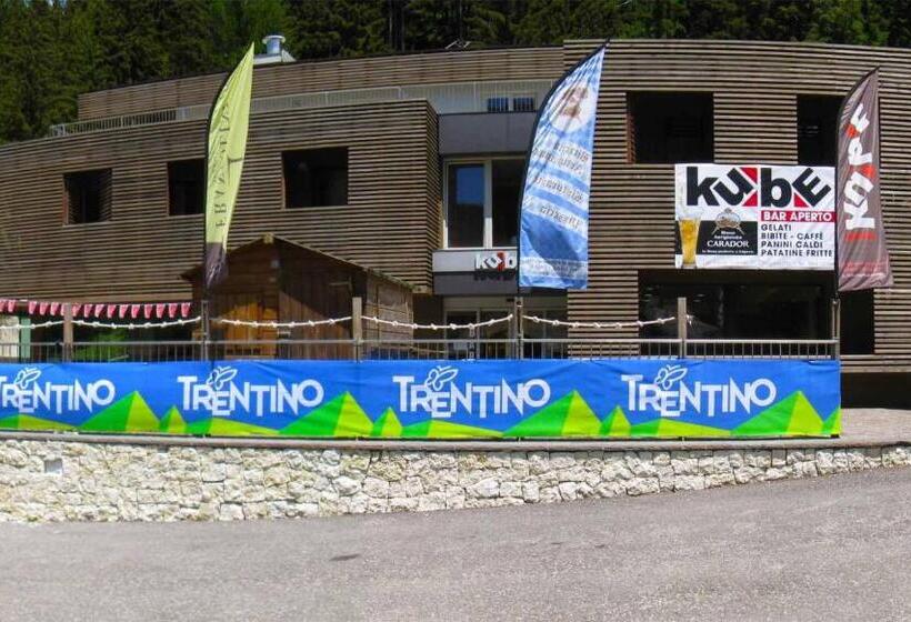 בית מלון כפרי Kube