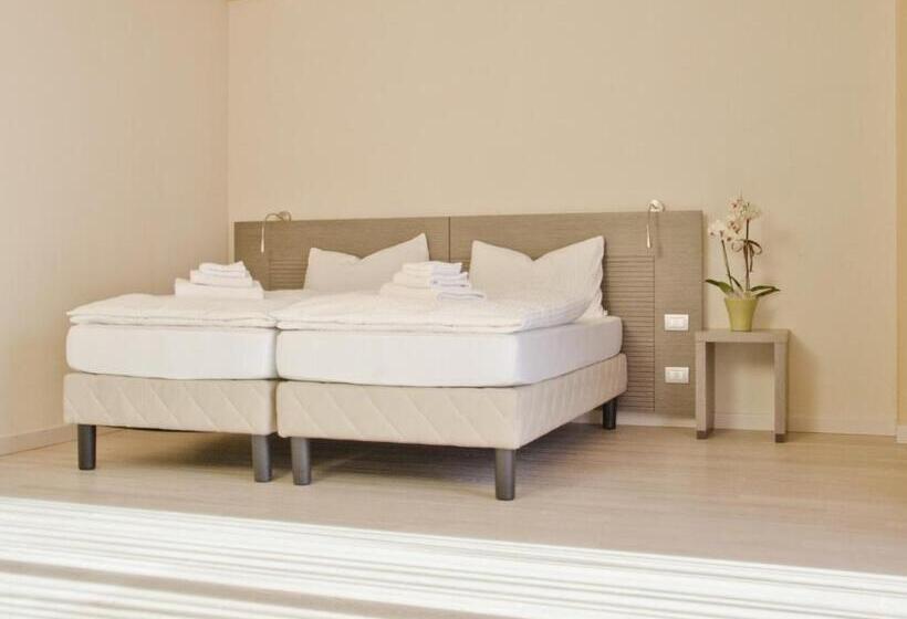 בית מלון כפרי Kube