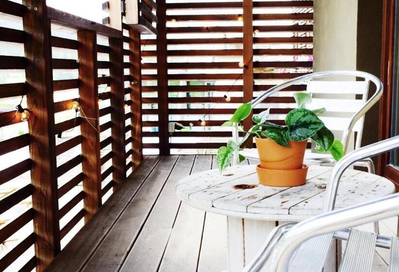 בית מלון כפרי Kube