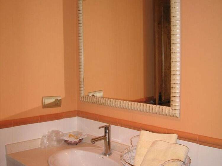 هتل روستایی Rural Robles