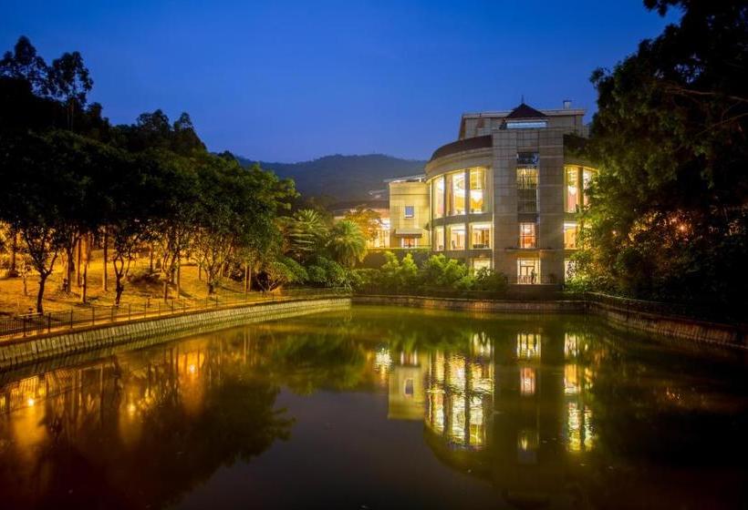 호텔 The Lotus Villa