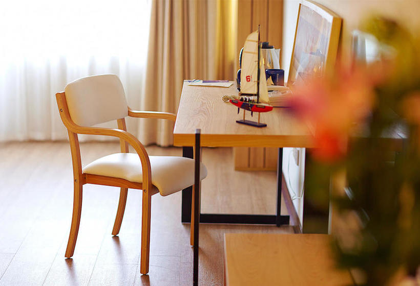 فندق Xiamen Fengshui Sailing Club & Resort