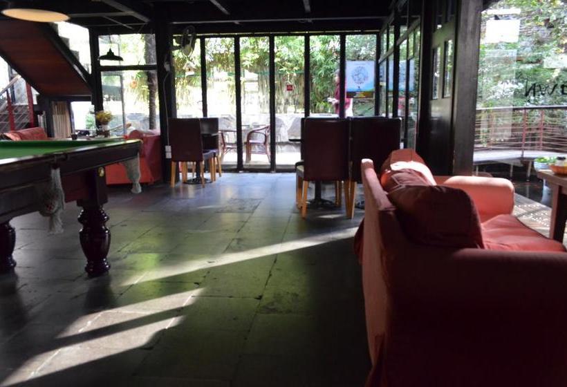 Mingtown Etour Youth Hostel