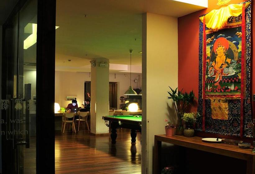 Shanghai Rock & Wood International Youth Hostel