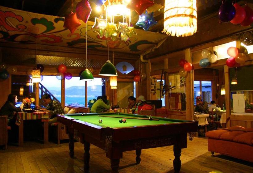 Shangri La Lao Shay Youth Hostel