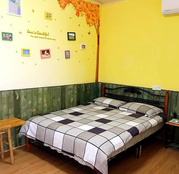 Wuyi Mountain Da Wang Peak Youth Hostel