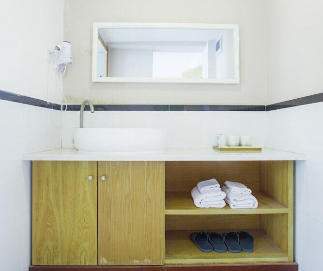 Yangshuo Travelling With Hostel