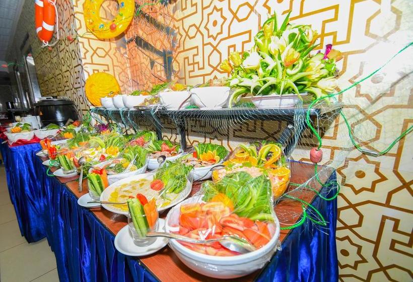 בית מלון כפרי Al Ansar Golden Tulip