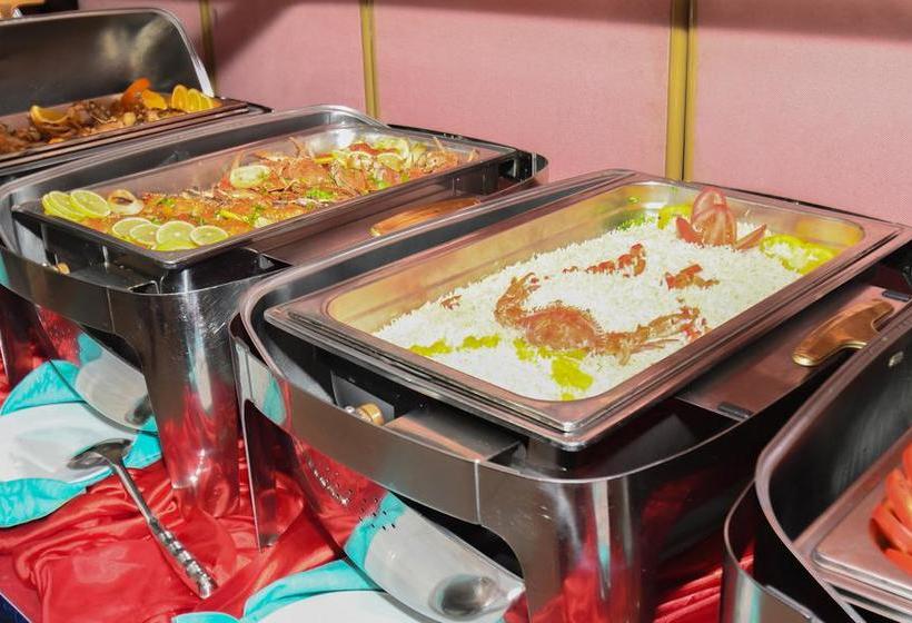 בית מלון כפרי Al Ansar Golden Tulip