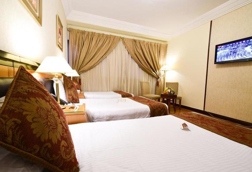 בית מלון כפרי Al Ansar Golden Tulip