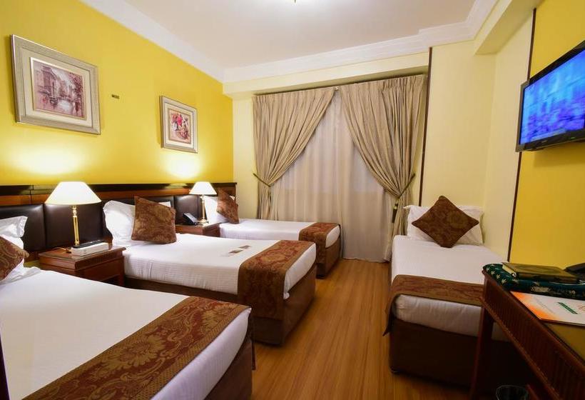 בית מלון כפרי Al Ansar Golden Tulip