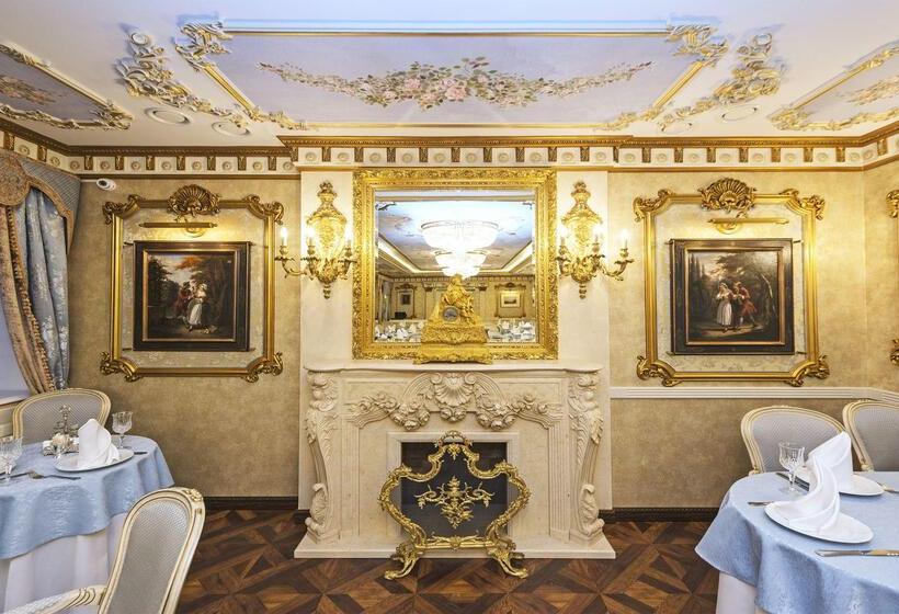 Boutique Hotel Turgenev