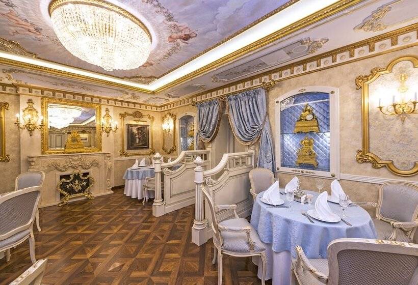 Boutique Hotel Turgenev