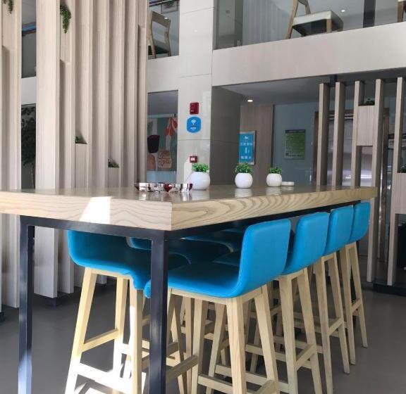 Hanting Hotel Ningde Fuding