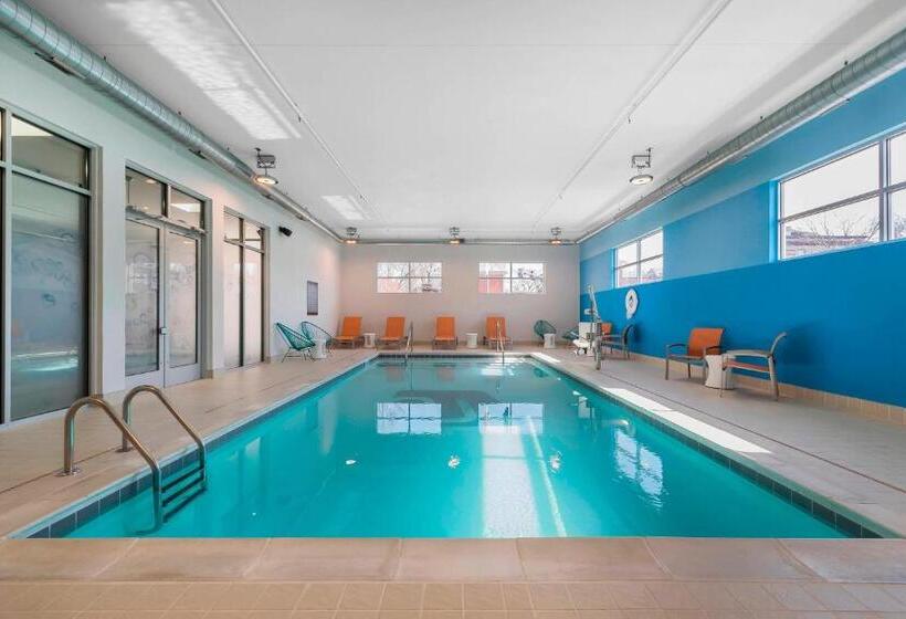 酒店 Aloft Newport On The Levee