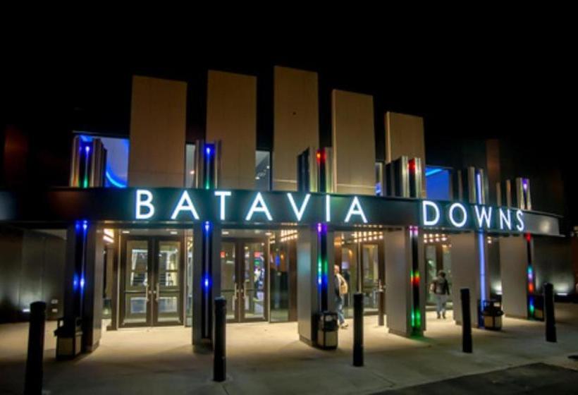 فندق At Batavia Downs