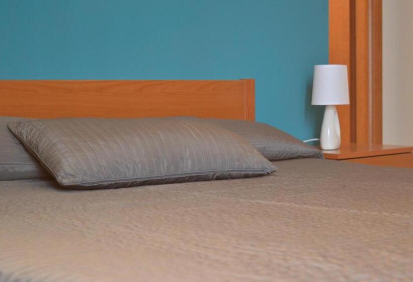 فندق B&b Scalea Rooms